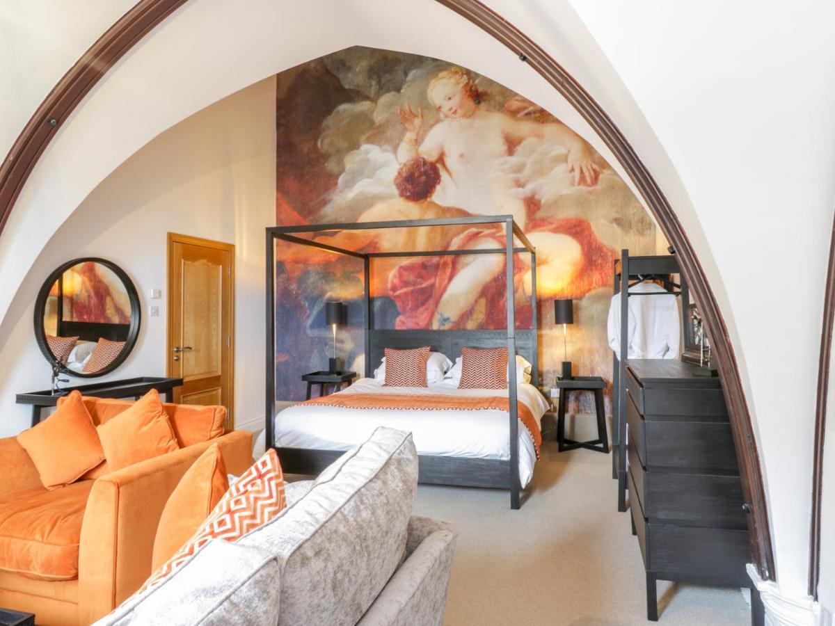 Penthouse St Mary'S Church Moffat Bagian luar foto