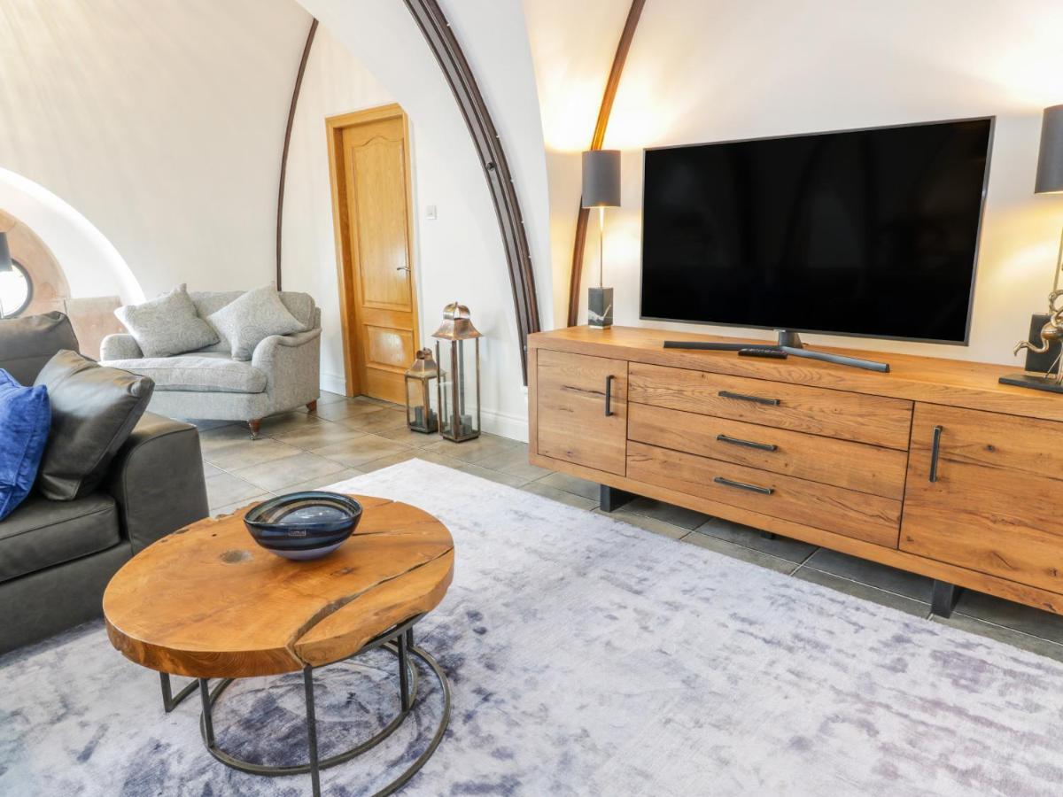Penthouse St Mary'S Church Moffat Bagian luar foto